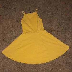yellow divided dress